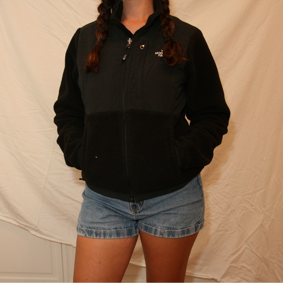 VINTAGE 2000’s North Face Black Jacket - Picture 2 of 3